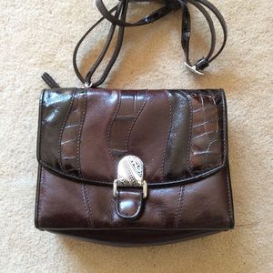 Brighton crossbody organizer multi-slots